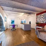 Simon's House 的里雅斯特