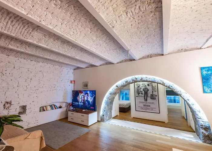 Simon's House * Trieste